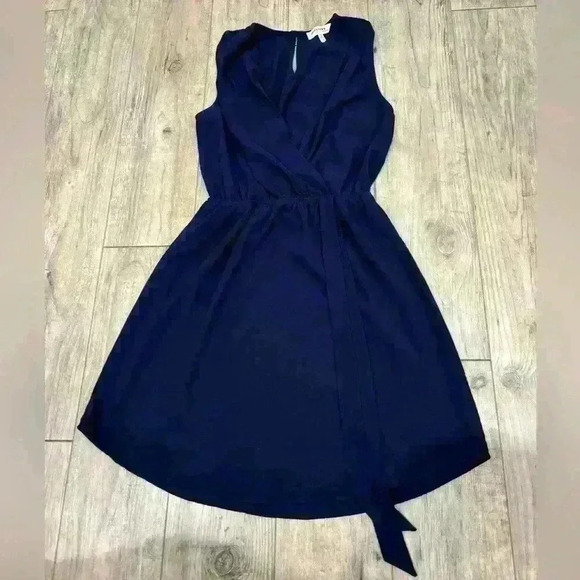 Monteau navy dress size small - Picture 1 of 9